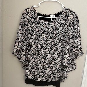 Elle Floral Black and White Women's Top